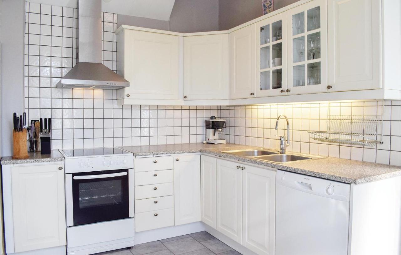 Amazing Apartment In Ystad With Kitchen Exterior foto