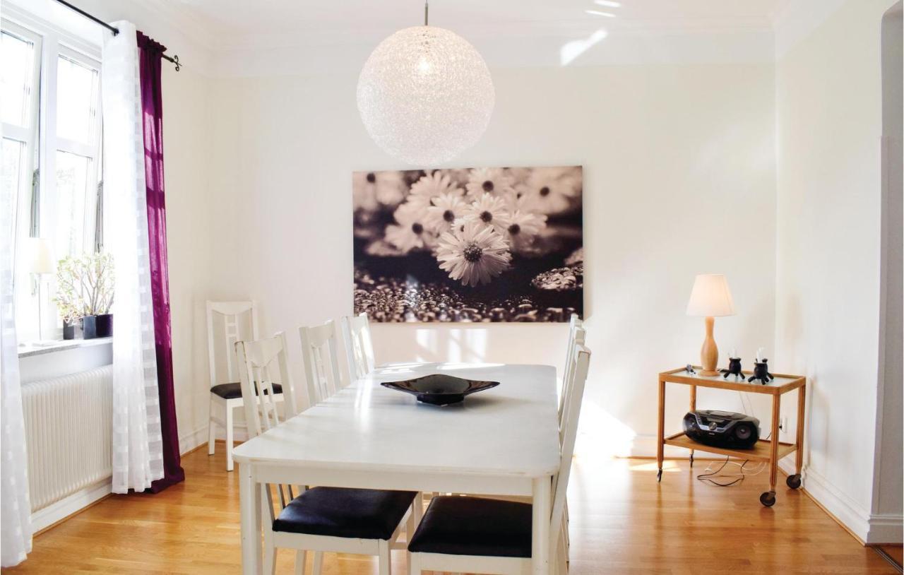 Amazing Apartment In Ystad With Kitchen Exterior foto